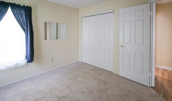 2 Morning Glory Ln, Whiting, NJ 08759
