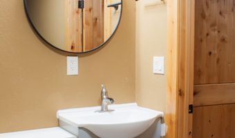 73 Arellano Rd, Amalia, NM 87512