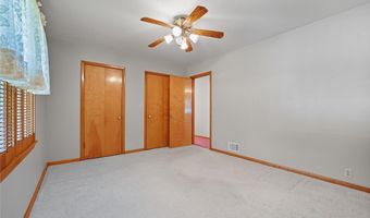 715 Holden Dr, Ashtabula, OH 44004