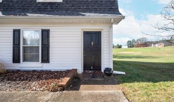 620 Woodlawn Trl, Appomattox, VA 24522