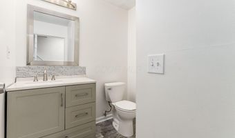 413 Shell Ct E, Columbus, OH 43213
