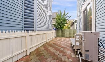 60 Heck Ave, Ocean Grove, NJ 07756