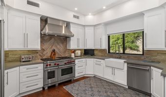 5 Zanja Ln, Bell Canyon, CA 91307