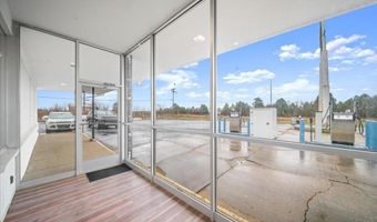 2110 N Concord Rd, Albion, MI 49224
