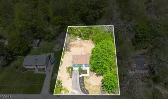 8 Andrea Dr, Alloway, NJ 07462
