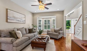 46 Powell Ave, Atlantic Highlands, NJ 07716