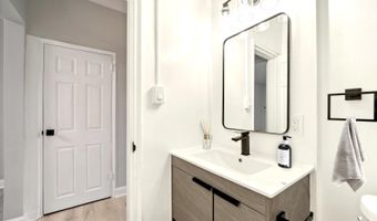 3937 S STREET SE 6A, Washington, DC 20020