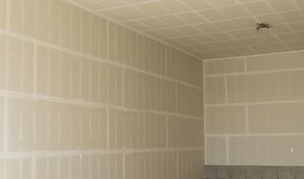 291 Tailwind Cir #102, Chubbuck, ID 83202