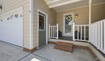 213 Windsor Dr, Angier, NC 27501