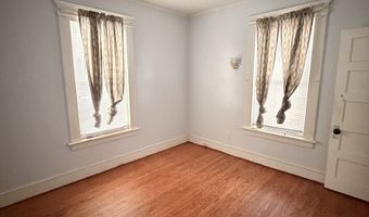 3 Holbrook St, Ansonia, CT 06401