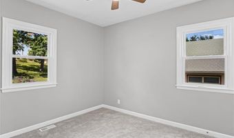1605 S 6th St, Atchison, KS 66002