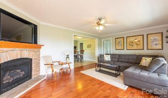 25 Inglescott Way, Alexander, NC 28701