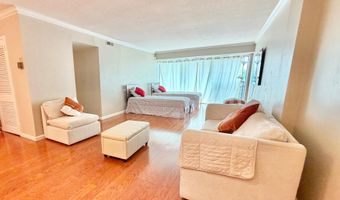 1300 ARMY NAVY Dr 823, Arlington, VA 22202