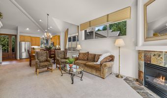 61691 Metolius Dr, Bend, OR 97702