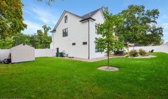 345 Meinzer St, Aberdeen, NJ 07721