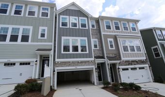 2724 Hunter Woods Dr, Apex, NC 27502