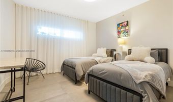 9821 E Bay Harbor Dr 503, Bay Harbor Islands, FL 33154