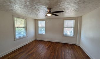 3018 E LARUE Sq E, Baltimore, MD 21225