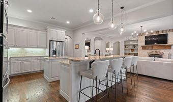 220 Bearclaw Cir, Aledo, TX 76008