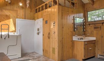 23 Meetinghouse Rd, Brattleboro, VT 05301