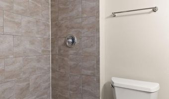 203 STAR POINTE Ct 1A, Abingdon, MD 21009