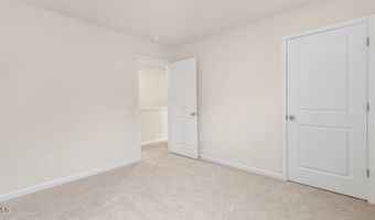 950 Misty Creek Dr, Aberdeen, NC 28315