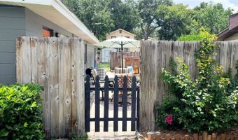 201 OSCEOLA St, Auburndale, FL 33823