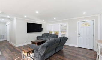 121 RIPLEY Ave, Adairsville, GA 30103