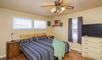 912 S 6th St, Artesia, NM 88210