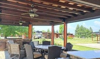 32 Bogie Ln, Blanchard, ID 83804