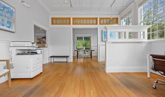 301 Valley Rd, Cos Cob, CT 06807