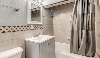 7007 NW 48th St, Bethany, OK 73008