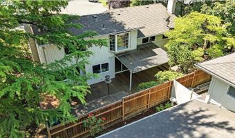 15025 NW Oak Hills Dr, Beaverton, OR 97006