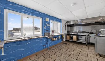 1 Angell Rd, Narragansett, RI 02882