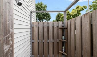 118 Pettee Ave, North Kingstown, RI 02852