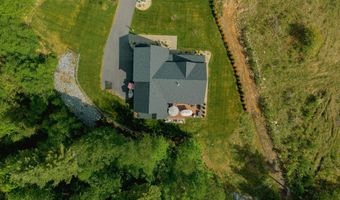 51 Colby Farm Rd, Chester, NH 03036