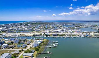 145 Bayview Blvd, Atlantic Beach, NC 28512
