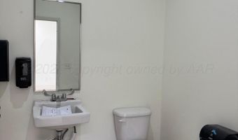 5808 E Amarillo Blvd 1, Amarillo, TX 79107