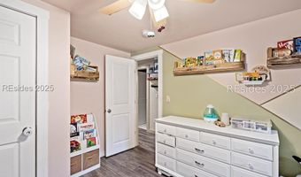 8 Billy Hill Rd, Beaufort, SC 29906