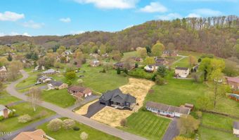 330 Bogey Dr, Abingdon, VA 24211
