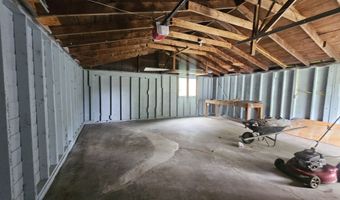 1720 Johnson Ave, Anderson, IN 46016
