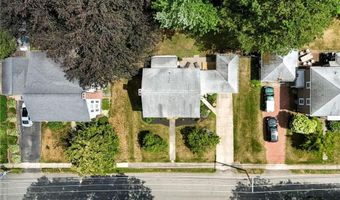 21 Don Ave, East Providence, RI 02916