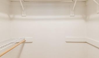 7806 FOX GATE Ct, Bethesda, MD 20817