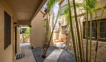 436 Namahana St, Honolulu, HI 96815