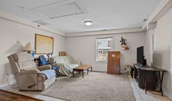 217 W Atlantic Blvd 4, Atlantic Beach, NC 28512