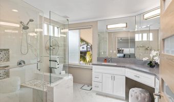 7232 Santa Barbara 318, Carlsbad, CA 92011