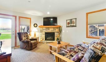 1822-3 Parkland Dr 0703, Arkdale, WI 54613