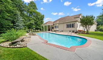 72 WILDSWOOD Rd, Dover, DE 19901
