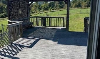 17777 Mush Run Rd, Athens, OH 45701