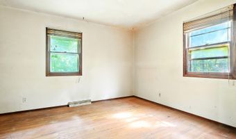 24952 W Island Dr, Antioch, IL 60002